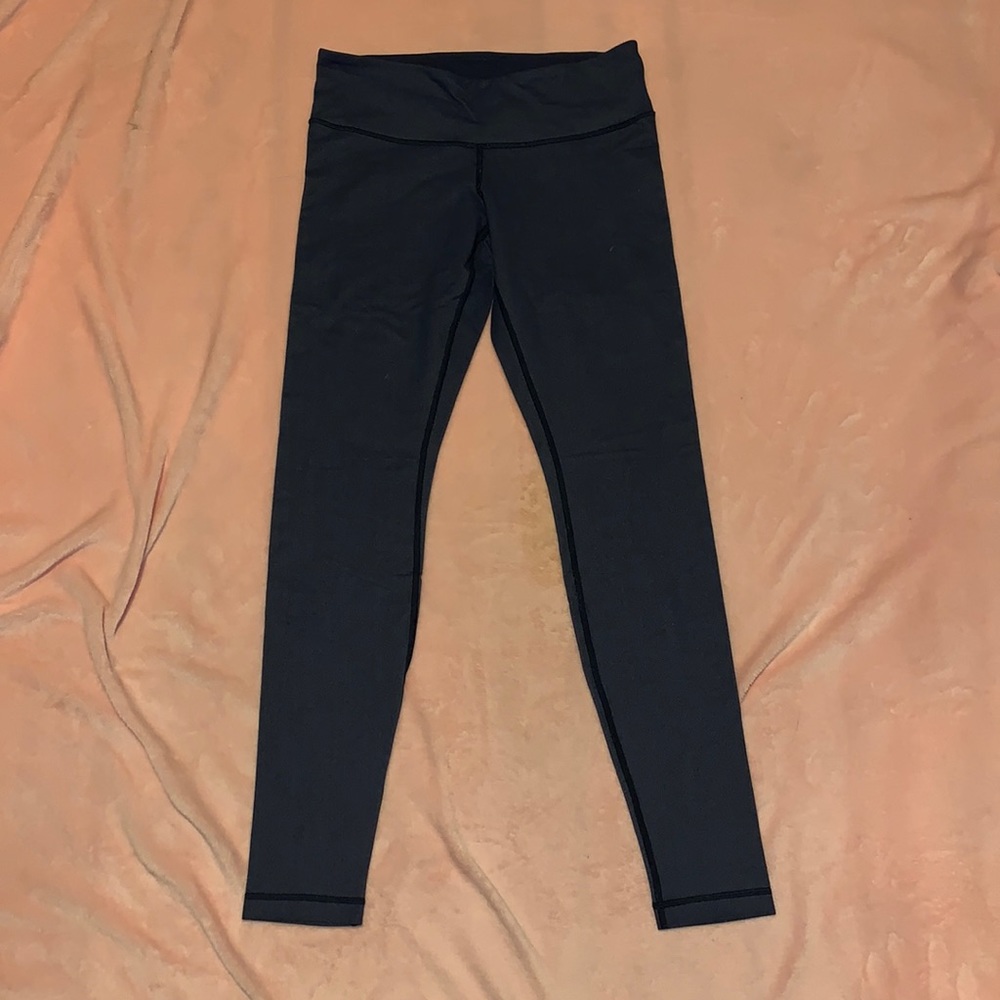 Navy Lululemon leggings